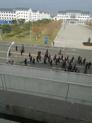 图片关键词 江苏省有关辅导观摩无人机滋扰器演示情况